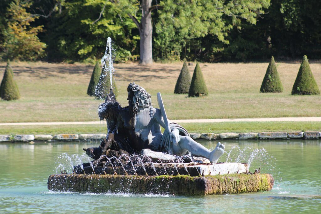 Château de Fontainebleau © CC-BY-SA Chabe01