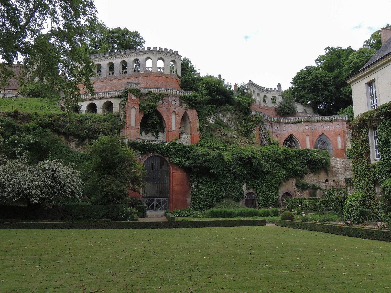 Jardins du Château de Poncé - Loir en Vallée © CC-BY HubertduMaine