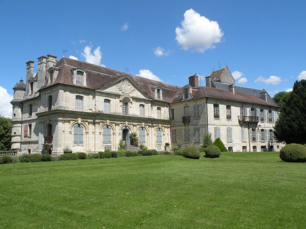 Château d’Ambleville © CC-BY-SA Chatsam 2016