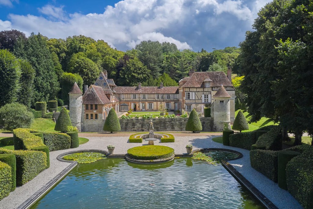 Château et Jardins de Boutemont - Ouilly-le-Vicomte © Manolo Mylonas - Connaissance des Arts