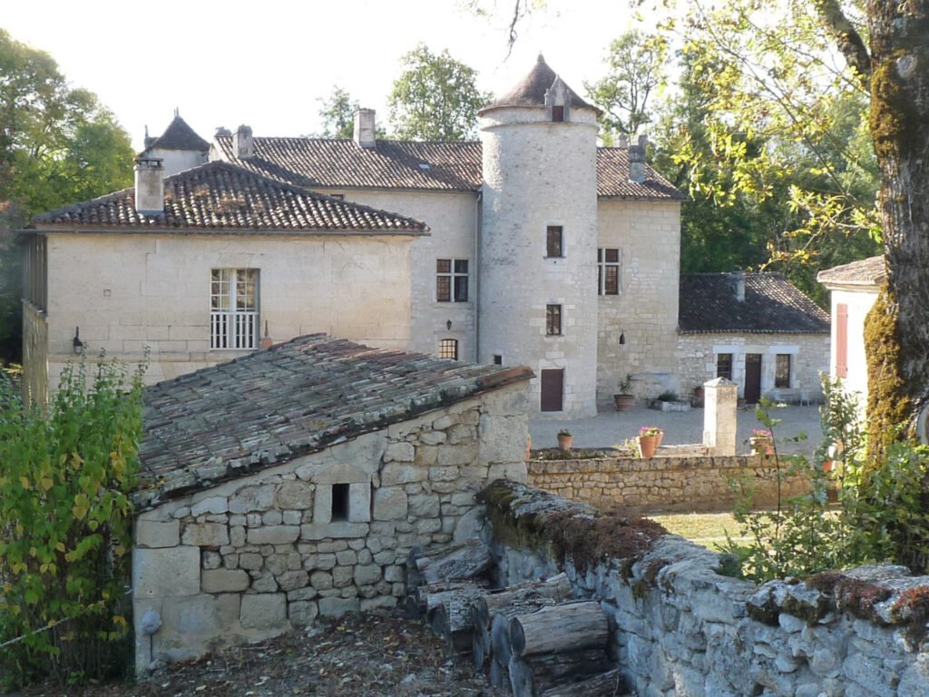 Logis de Forge - Mouthiers-sur-Boëme © CC-BY-SA Jack ma
