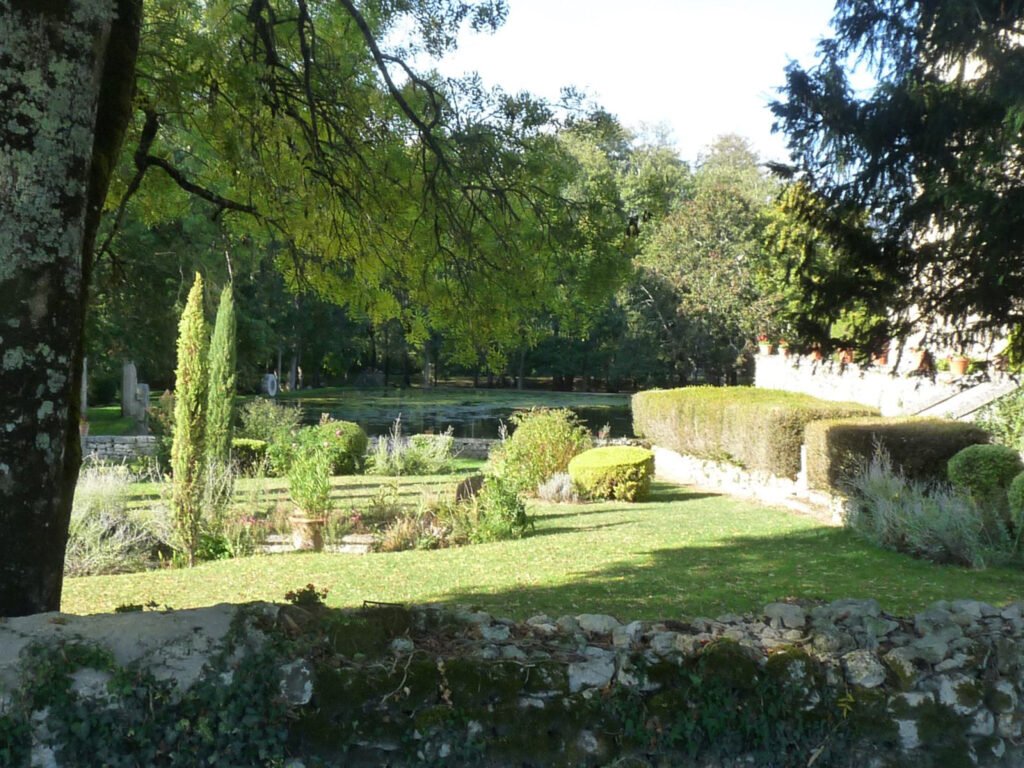 Logis de Forge - Mouthiers-sur-Boëme © CC-BY-SA Jack ma