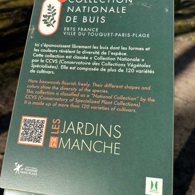 Signalétique de la Collection Nationale de Buis au Touquet-Paris-Plage
