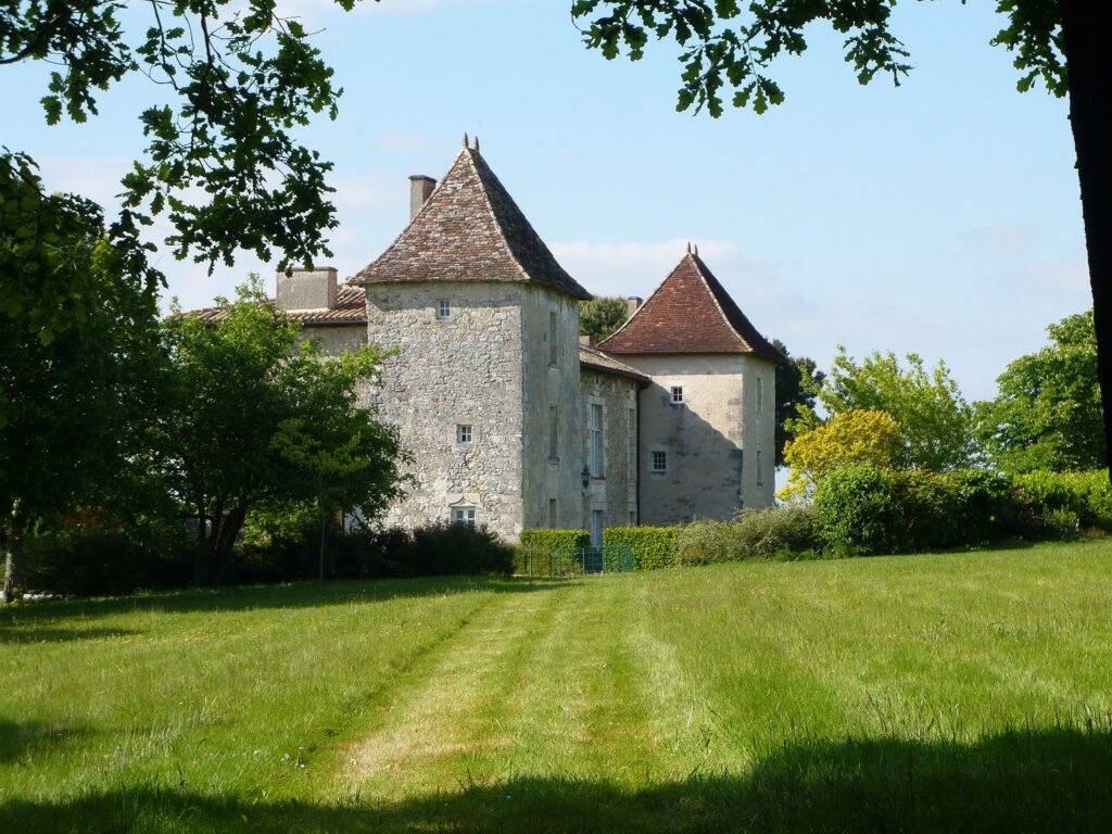 Château de Puymangou © 2018 CC-BY-SA Charles Dulis