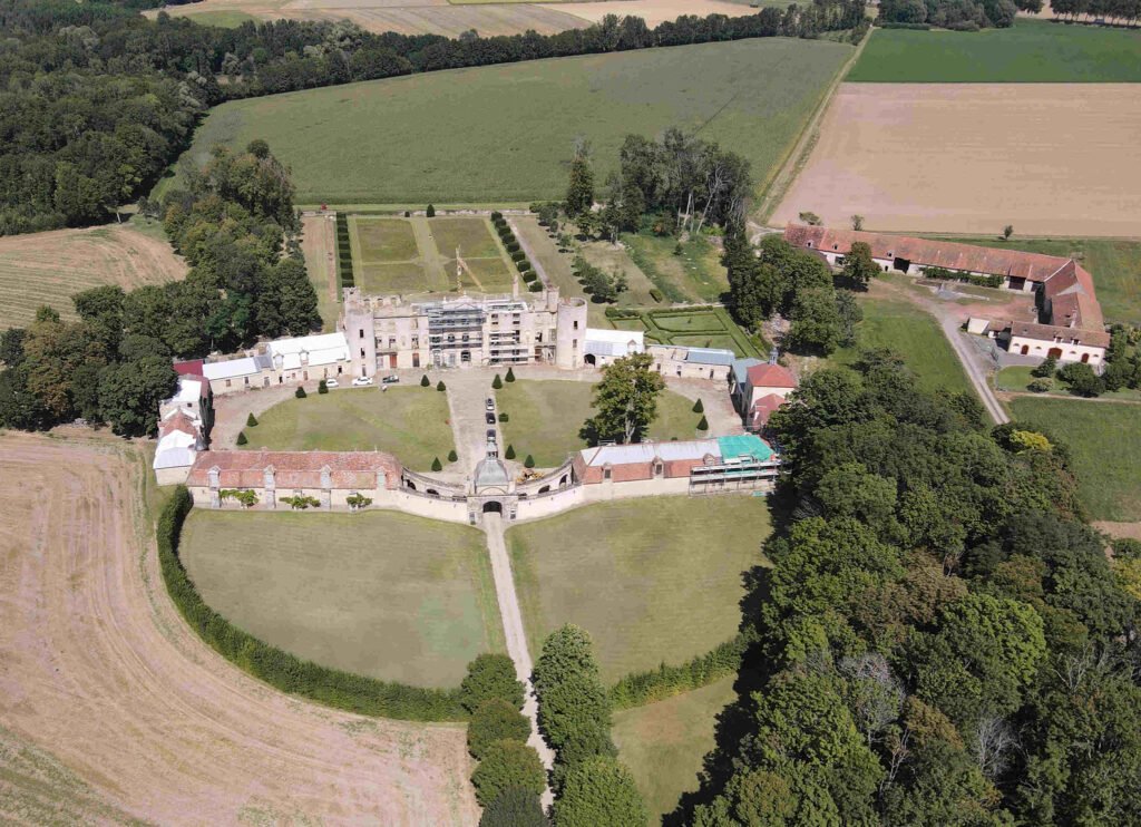 Château de Villemont © 2021 CC-BY-SA Charles1559