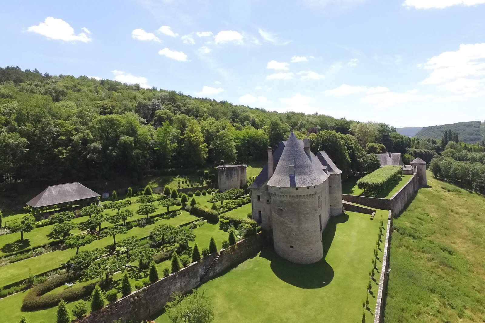 Château de Peyraux – Le Lardin-Saint-Lazare